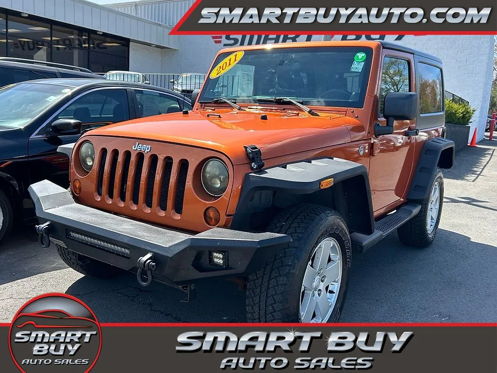 2011 Jeep Wrangler Sahara's photo