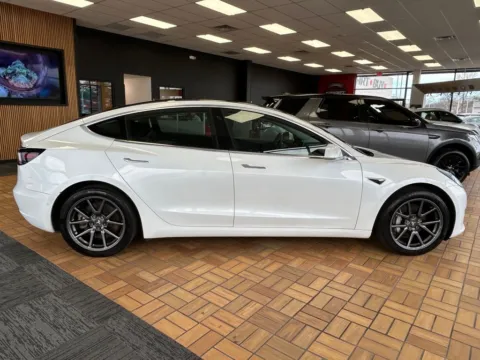 More photos of 2019 Tesla Model 3 Long Range at Smart Buy Auto Sales, CT