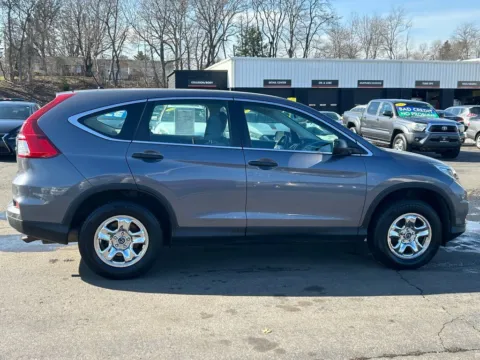 More photos of 2016 Honda CR-V LX at Smart Buy Auto Sales, CT