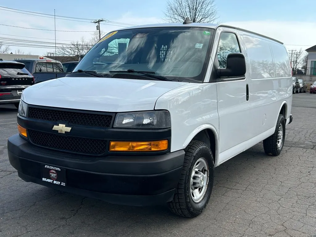White 2021 Chevrolet Express 2500 Work Van for sale in Meriden, CT