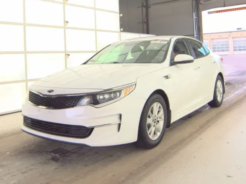White 2018 Kia Optima LX for sale in Meriden, CT