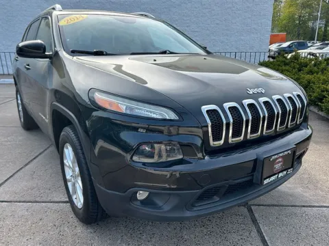More photos of 2014 Jeep Cherokee Latitude at Smart Buy Auto Sales, CT