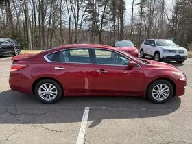 More photos of 2014 Nissan Altima 2.5 S at Smart Buy Auto Sales, CT