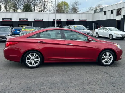 More photos of 2013 Hyundai Sonata Limited at Smart Buy Auto Sales, CT