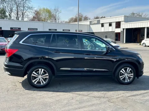 More photos of 2016 Honda Pilot EX-L at Smart Buy Auto Sales, CT