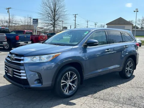 Photos of 2018 Toyota Highlander LE for sale in Meriden, CT at Smart Buy Auto Sales
