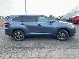 More photos of 2018 Toyota Highlander LE at Smart Buy Auto Sales, CT