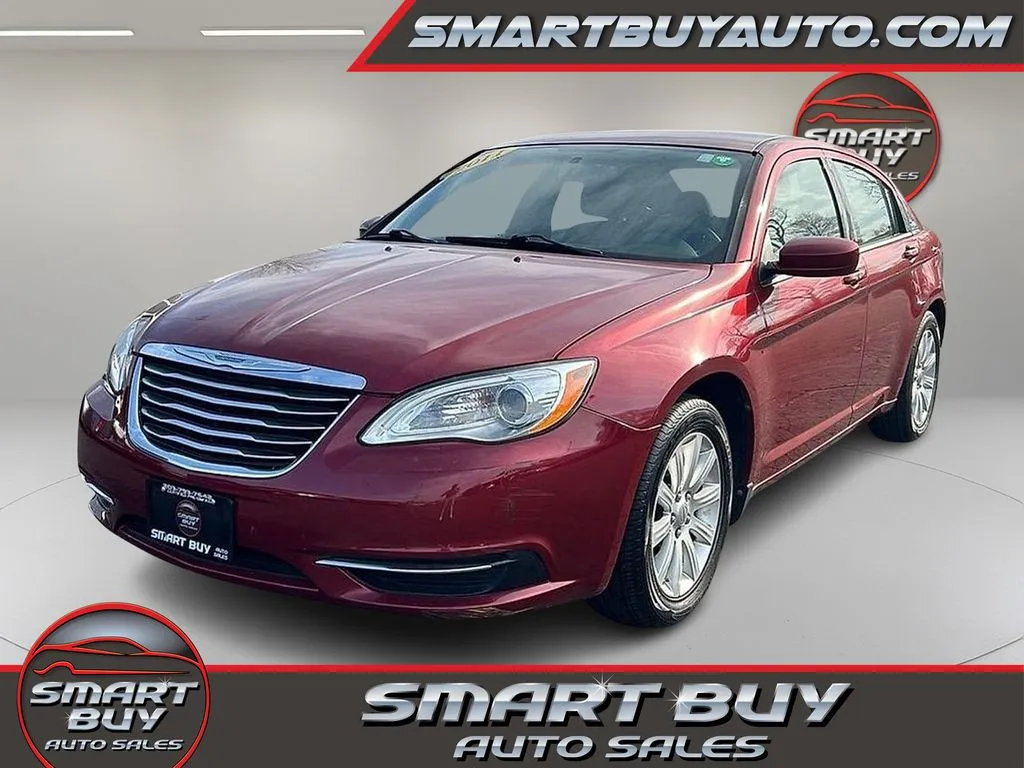 2011 Chrysler 200 Touring's photo