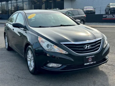 More photos of 2013 Hyundai Sonata GLS at Smart Buy Auto Sales, CT