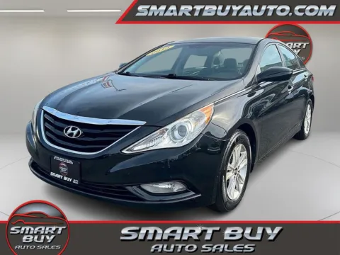 Black 2013 Hyundai Sonata GLS for sale in Meriden, CT
