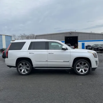 Another view of 2018 Cadillac Escalade Luxury for sale in Meriden, CT at Smart Buy Auto Sales