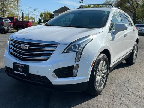 White 2018 Cadillac XT5 Luxury for sale in Meriden, CT