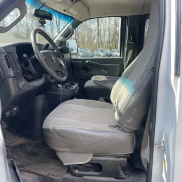 More photos of 2018 Chevrolet Express 3500 LT at Smart Buy Auto Sales, CT