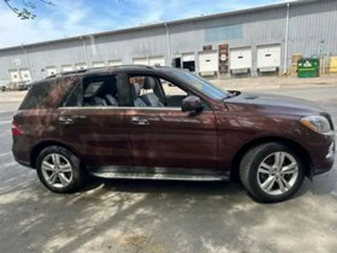 More photos of 2013 Mercedes-Benz M-Class ML 350 at Smart Buy Auto Sales, CT