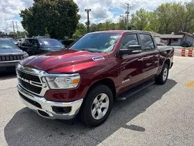 2019 RAM 1500 Big Horn/Lone Star 4x4 Crew Cab 5'7's photo