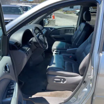 More photos of 2010 Honda Odyssey EX-L at Smart Buy Auto Sales, CT