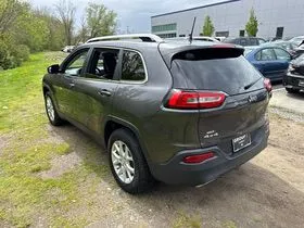 More photos of 2017 Jeep Cherokee Latitude at Smart Buy Auto Sales, CT