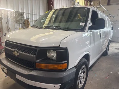White 2010 Chevrolet Express 1500 Work Van for sale in Meriden, CT