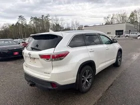 More photos of 2016 Toyota Highlander XLE V6 at Smart Buy Auto Sales, CT