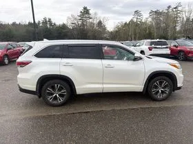 More photos of 2016 Toyota Highlander XLE V6 at Smart Buy Auto Sales, CT