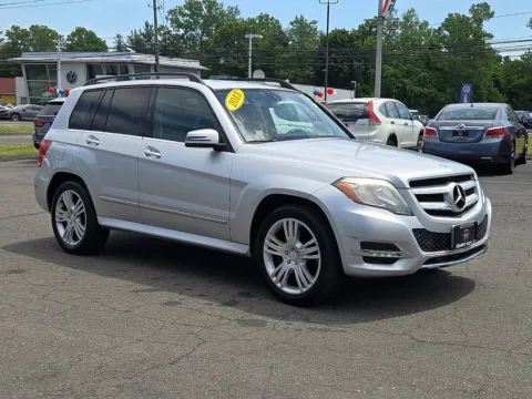 More photos of 2013 Mercedes-Benz GLK 350 at Smart Buy Auto Sales, CT