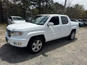 White 2010 Honda Ridgeline RTL for sale in Meriden, CT