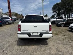More photos of 2010 Honda Ridgeline RTL at Smart Buy Auto Sales, CT