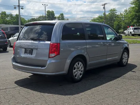 More photos of 2017 Dodge Grand Caravan SE at Smart Buy Auto Sales, CT