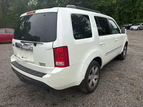 More photos of 2015 Honda Pilot Touring at Smart Buy Auto Sales, CT