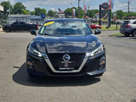 Another view of 2019 Nissan Altima 2.5 SL for sale in Meriden, CT at Smart Buy Auto Sales