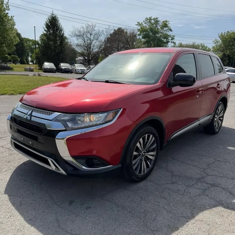 Red 2019 Mitsubishi Outlander ES for sale in Meriden, CT