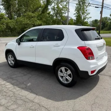 More photos of 2021 Chevrolet Trax LS at Smart Buy Auto Sales, CT