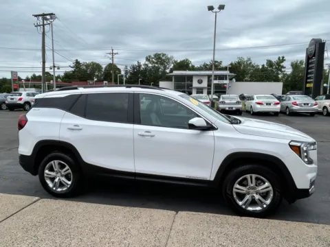 More photos of 2022 GMC Terrain SLE at Smart Buy Auto Sales, CT