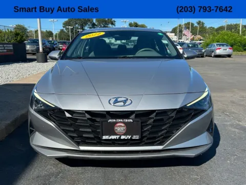 Another view of 2022 Hyundai Elantra SE for sale in Meriden, CT at Smart Buy Auto Sales