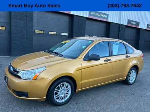 Photos of 2009 Ford Focus SE for sale in Meriden, CT at Smart Buy Auto Sales