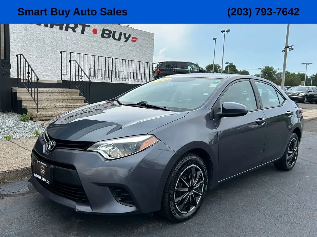Gray 2014 Toyota Corolla LE for sale in Meriden, CT