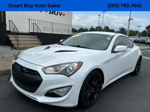 White 2014 Hyundai Genesis Coupe 2.0T for sale in Meriden, CT