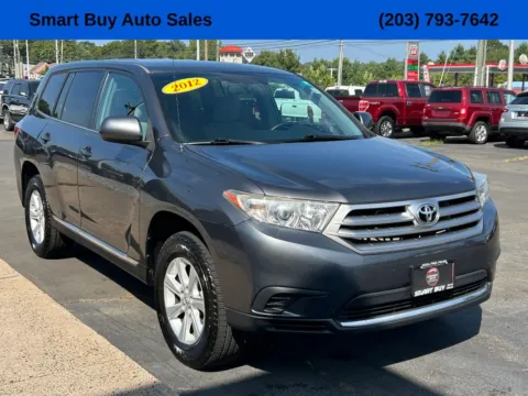 More photos of 2012 Toyota Highlander at Smart Buy Auto Sales, CT