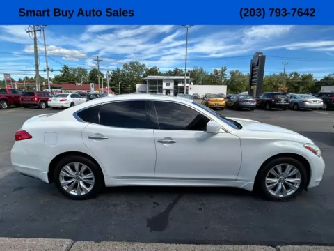 More photos of 2011 INFINITI M56 X at Smart Buy Auto Sales, CT