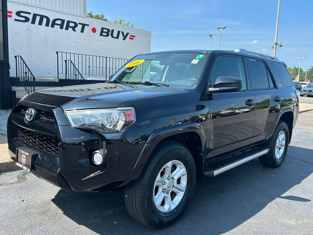 Black 2016 Toyota 4Runner SR5 for sale in Meriden, CT