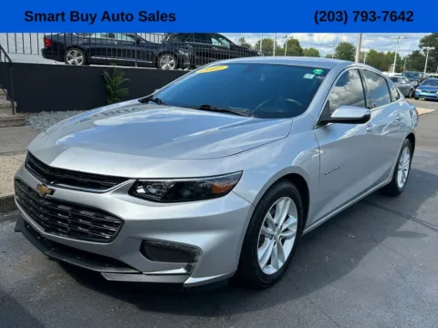 Silver 2017 Chevrolet Malibu LT for sale in Meriden, CT