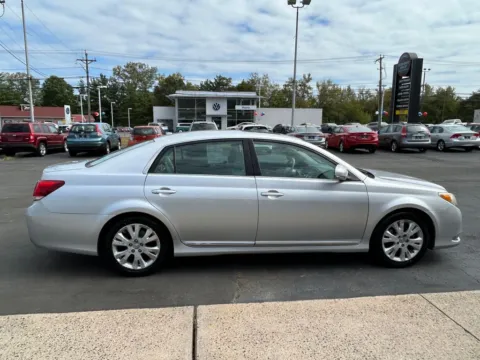 More photos of 2011 Toyota Avalon at Smart Buy Auto Sales, CT