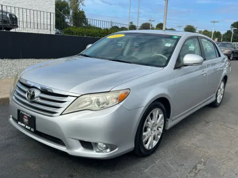 Silver 2011 Toyota Avalon for sale in Meriden, CT