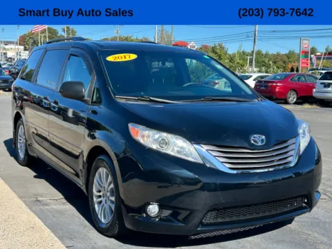 More photos of 2017 Toyota Sienna XLE at Smart Buy Auto Sales, CT