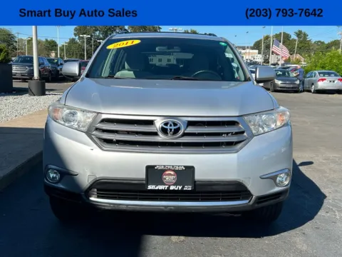 Another view of 2011 Toyota Highlander for sale in Meriden, CT at Smart Buy Auto Sales