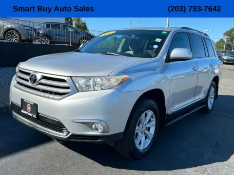 Silver 2011 Toyota Highlander for sale in Meriden, CT