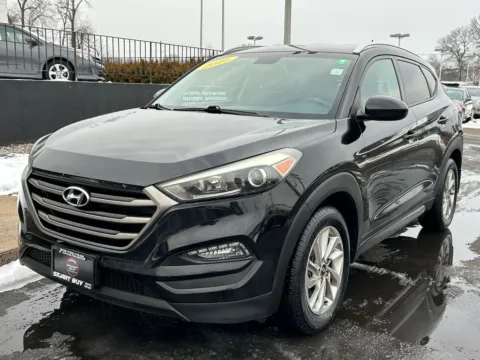 Black 2016 Hyundai Tucson SE for sale in Meriden, CT