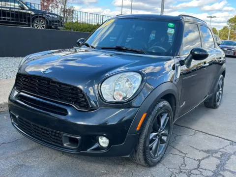 Black 2012 MINI Cooper S Countryman ALL4 for sale in Meriden, CT