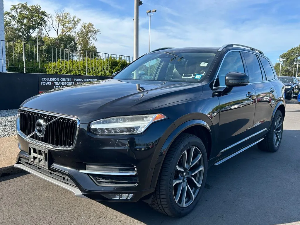 Black 2016 Volvo XC90 T6 Momentum for sale in Meriden, CT