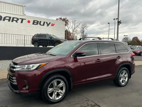 Photos of 2018 Toyota Highlander Limited for sale in Meriden, CT at Smart Buy Auto Sales